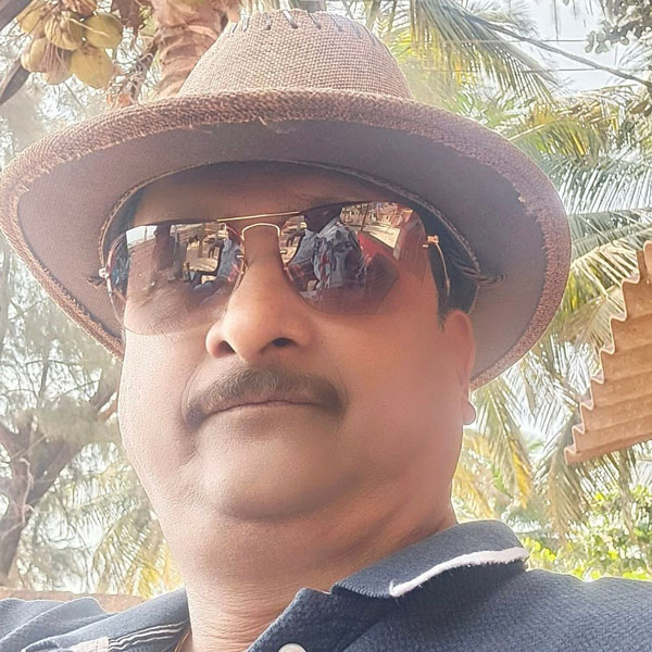 Mr Prashant Hadkar, Owner - Hotel Alankar Devgad Mr Prashant Hadkar, Owner of Hotel Alankar Devgad